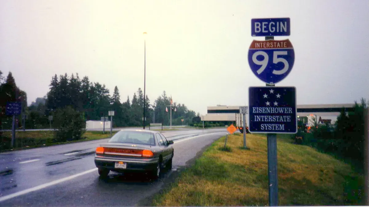 “Begin Interstate 95” sign at the Canadian border near Houlton, Maine
