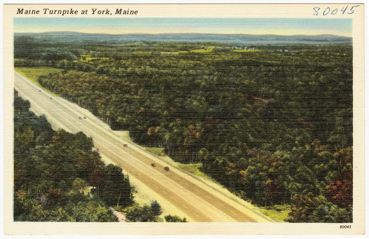 Linen postcard of the newly built Maine Turnpike at York, Maine, late 1940s