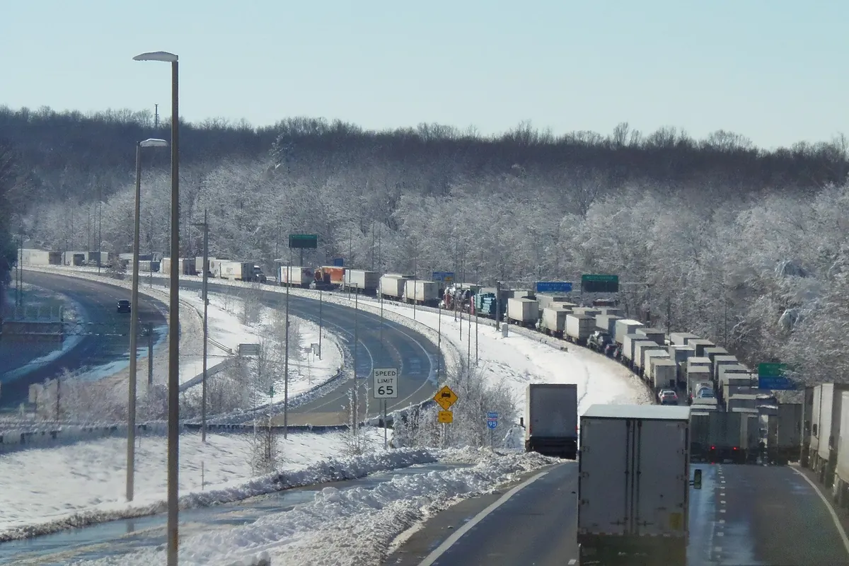 Stopped traffic on I-95 in Prince William County, Virginia, during the January 2022 storm